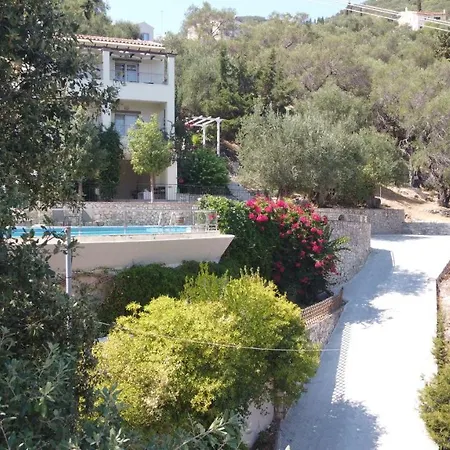 Villa 'villa Elissavet' - Kalami Bay - Family Pool House Gimari