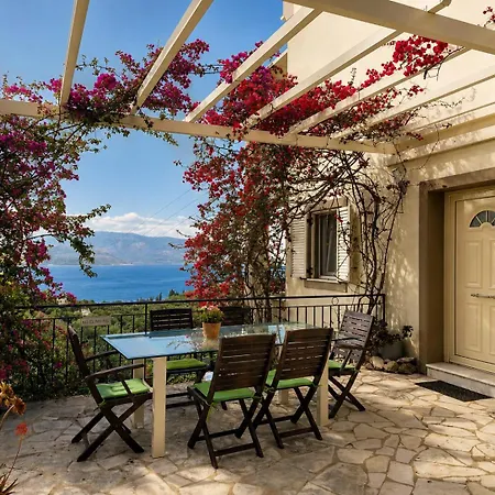 Villa 'villa Elissavet' - Kalami Bay - Family Pool House Gimari