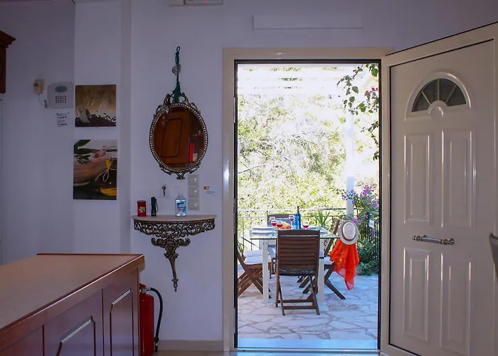 'villa Elissavet' - Kalami Bay - Family Pool House Villa Gimari